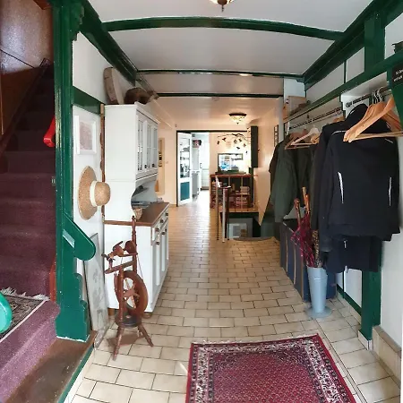 Waldhaus Pfaffenberg - Familiare سولينجين